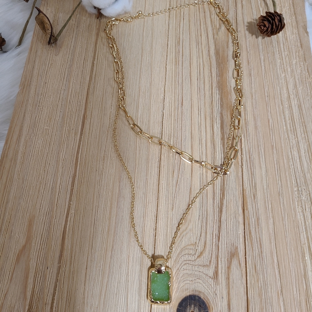 💚💚NEW💚💚GORGEOUS!! Layered Double Chain Necklace in GOLD 💚💚 - Picture 9 of 14